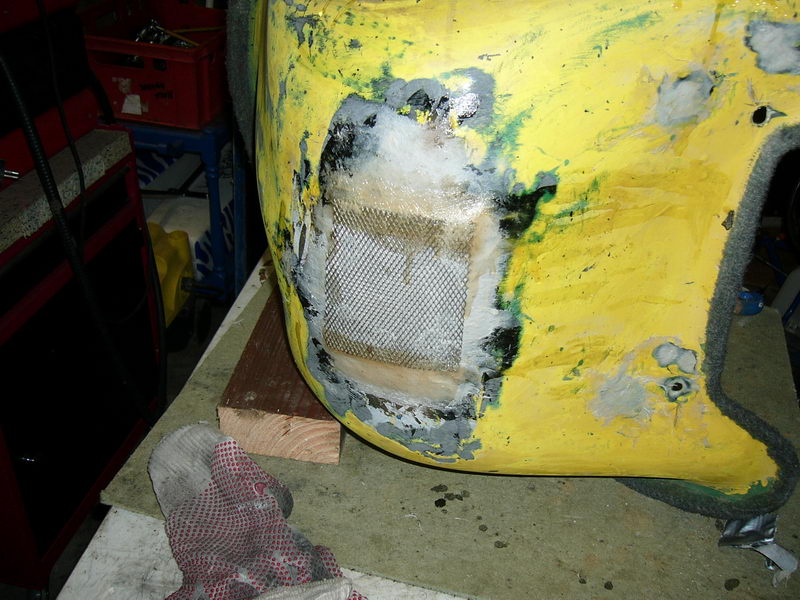 Yamaha Sitz Gitter.jpg