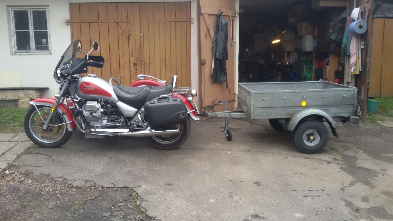 Guzzi-Anhänger 018.jpg