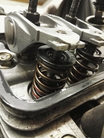 Motor_Ventiltrieb_k.jpg