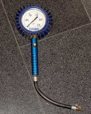 Manometer.jpg