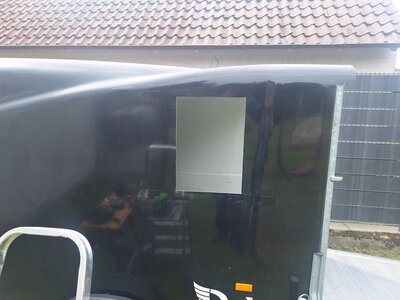 Das erste Loch ist drin