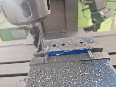 Gegenseite gerade fräsen