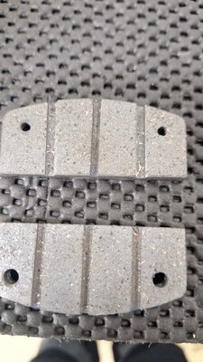 Die fehlenden Nuten natürlich auch gefräst