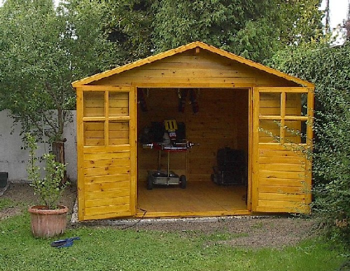Schrauberhütte 1.jpg