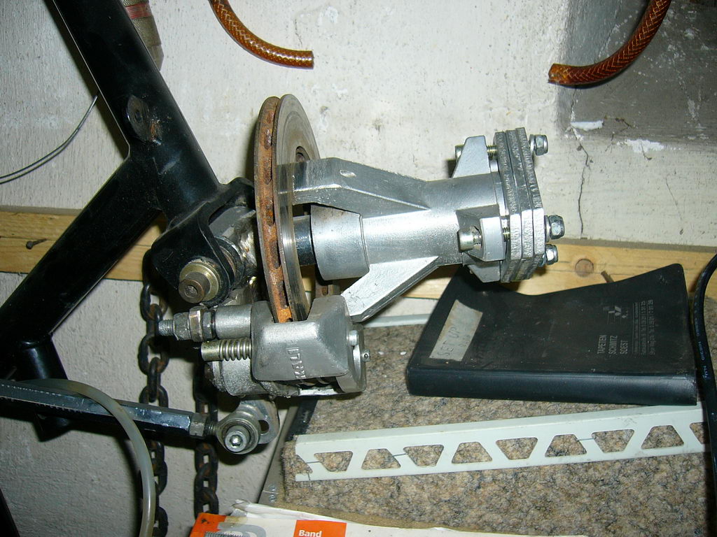 Achsschenkel Mach1.jpg