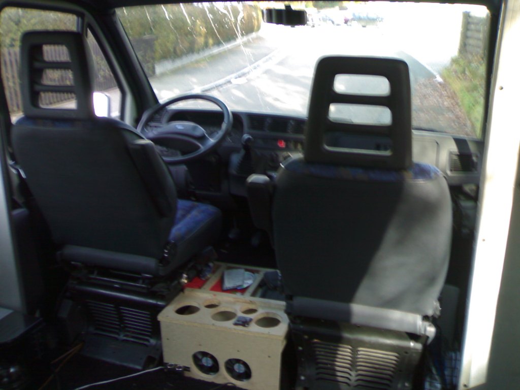 27112008366.jpg