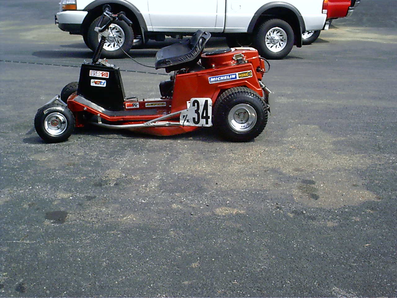 Racing Mower 8-04 017.jpg